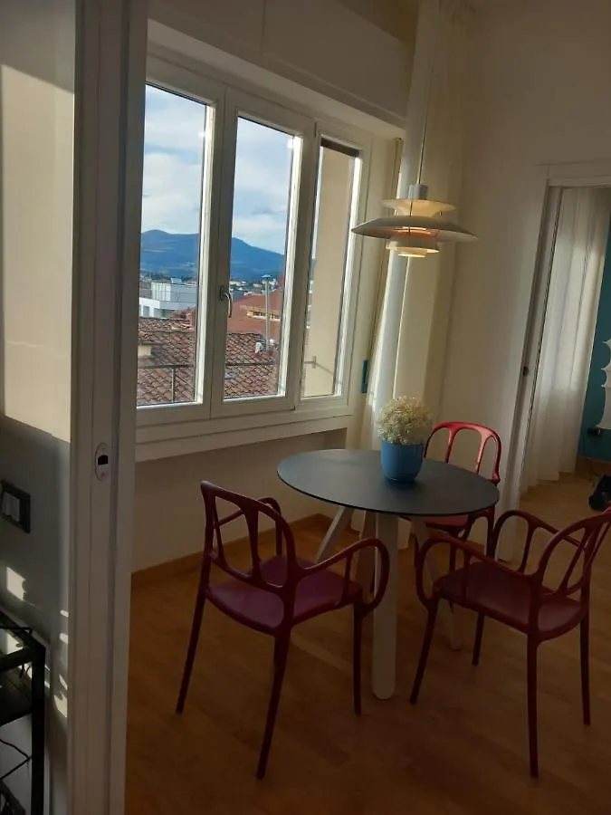 Apartment Sweetly Home In Florence