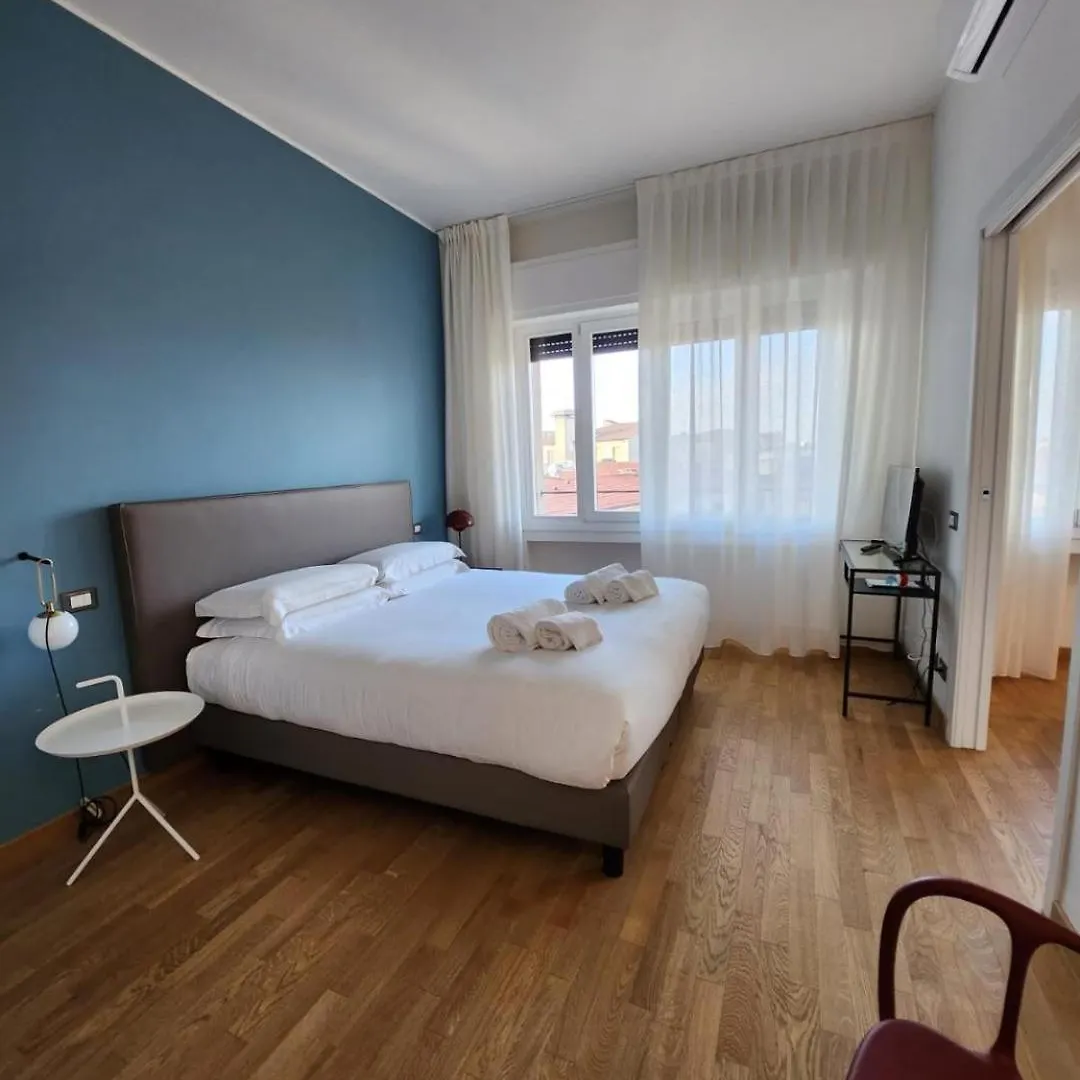 Sweetly Home In Firenze 0*,